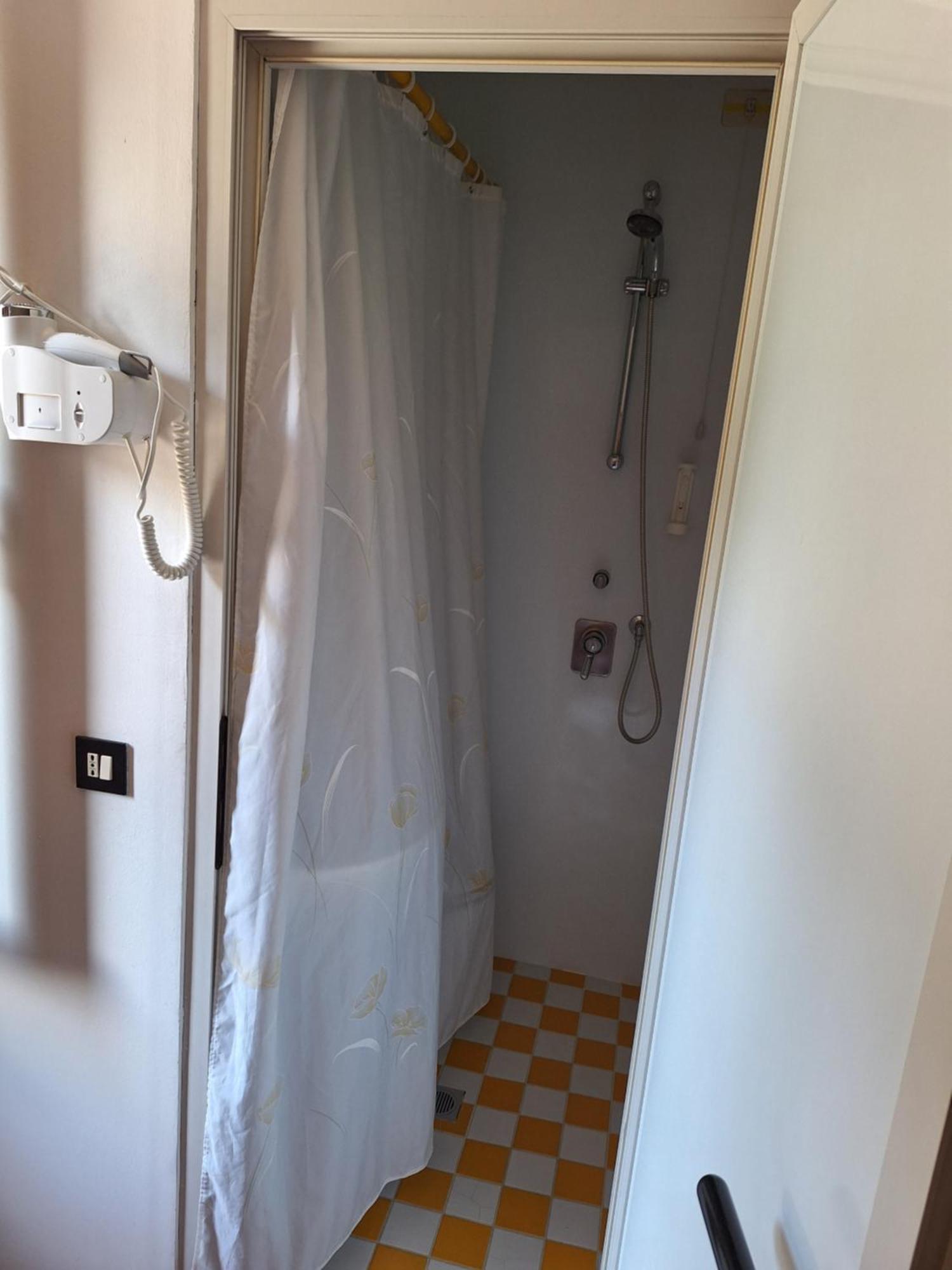 Albergo Ristorante Valsugana Primolano Eksteriør billede