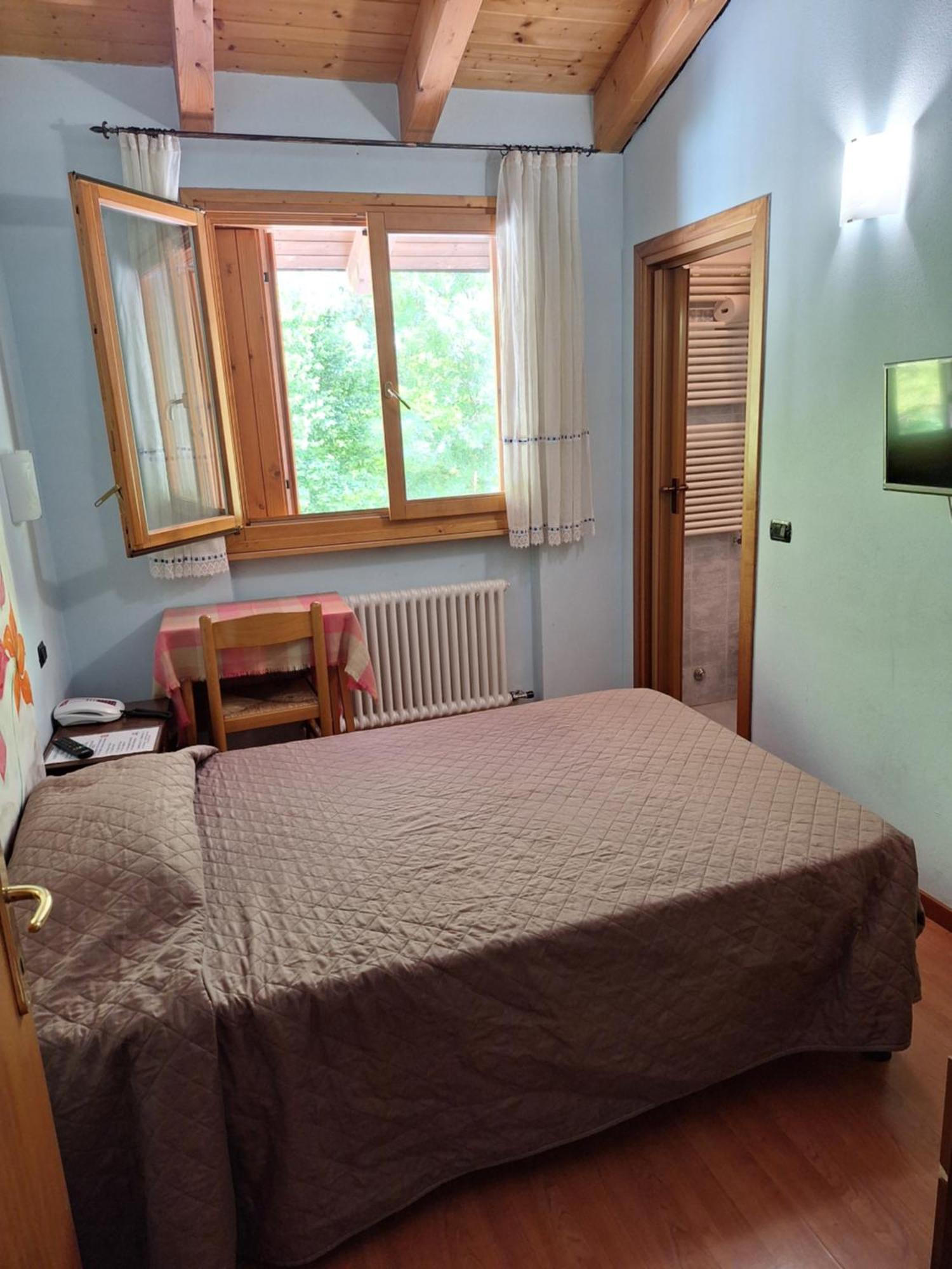 Albergo Ristorante Valsugana Primolano Eksteriør billede